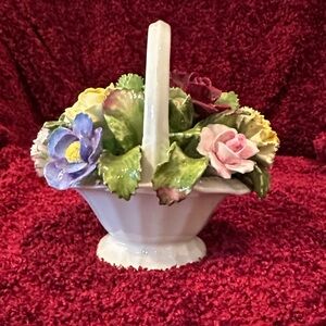 AYNSLEY Fine Bone China Basket of Flowers England Hand Painted slight imperfect